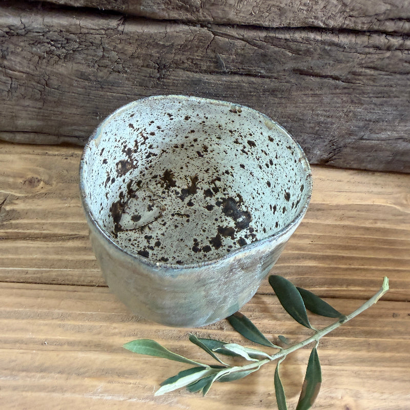 lækker grøn stafet kram kop med en lille kærlig hilsen i bunden