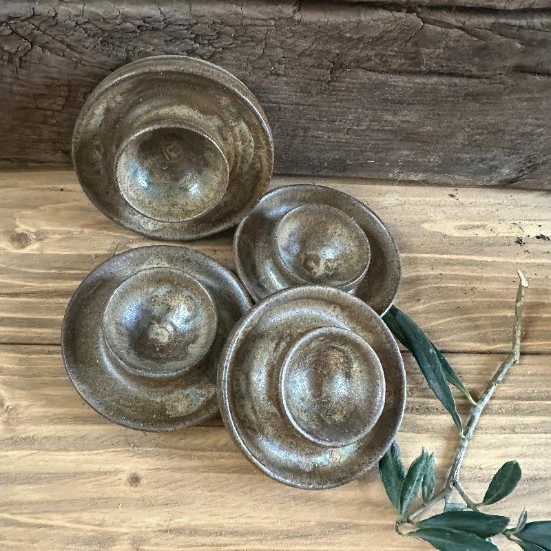 smukke brune keramik æggebægere